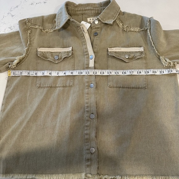 **NWT** POL Frayed Denim Button Down Shirt - Picture 12 of 12